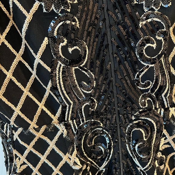 COPY - Banjul dress, body suit under with see through portions - Picture 5 of 8